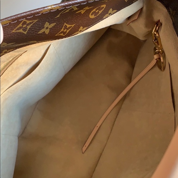 Never used Louis Vuitton Artsy - Picture 5 of 8